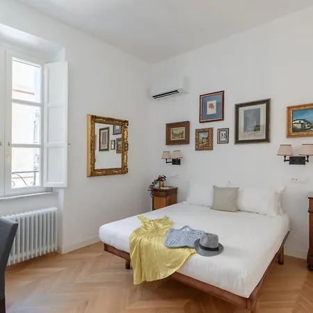 Iflat Campo De' Fiori Brand New & Bright Apartment