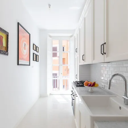 Apartment Iflat Campo De' Fiori Brand New & Bright