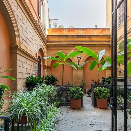 Apartment Iflat Campo De' Fiori Brand New & Bright Rome