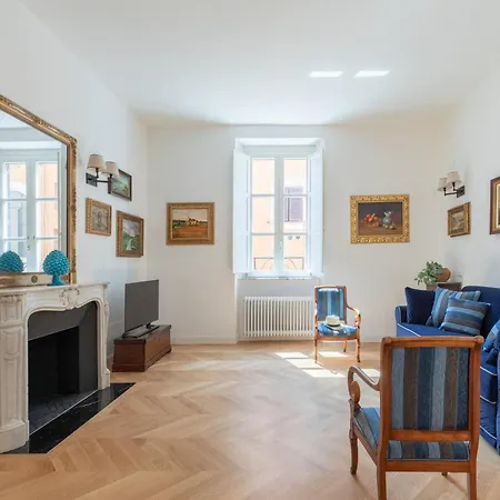 Apartment Iflat Campo De' Fiori Brand New & Bright *